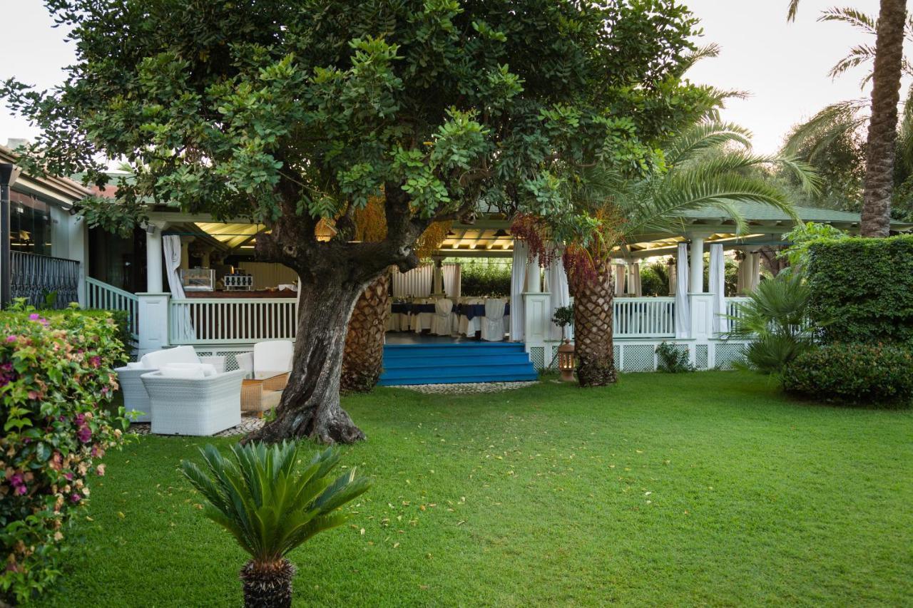 Hotel Mediterraneo Santa Maria Navarrese Exterior photo
